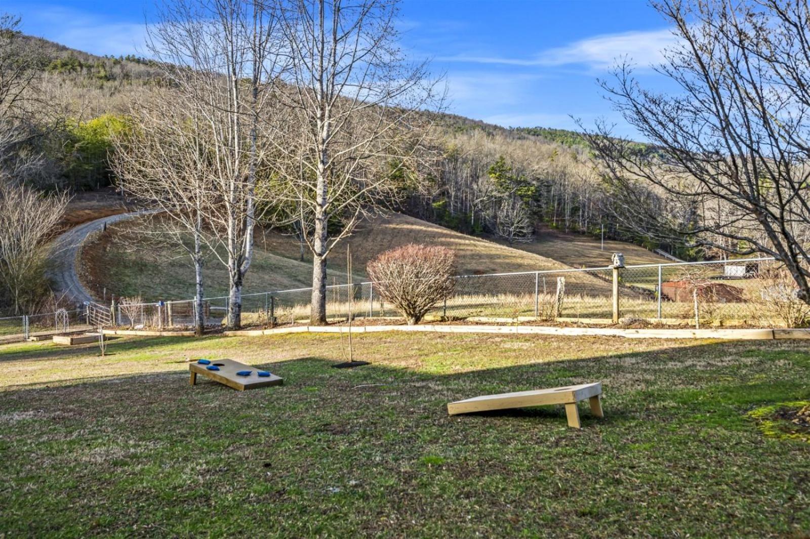 Hidden Star Hideaway-Blackberry Farm-Smoky Mtn Nat Park-Hot Tub- Fire Pit- Fenced Yard- Pet Friendly Walland Εξωτερικό φωτογραφία