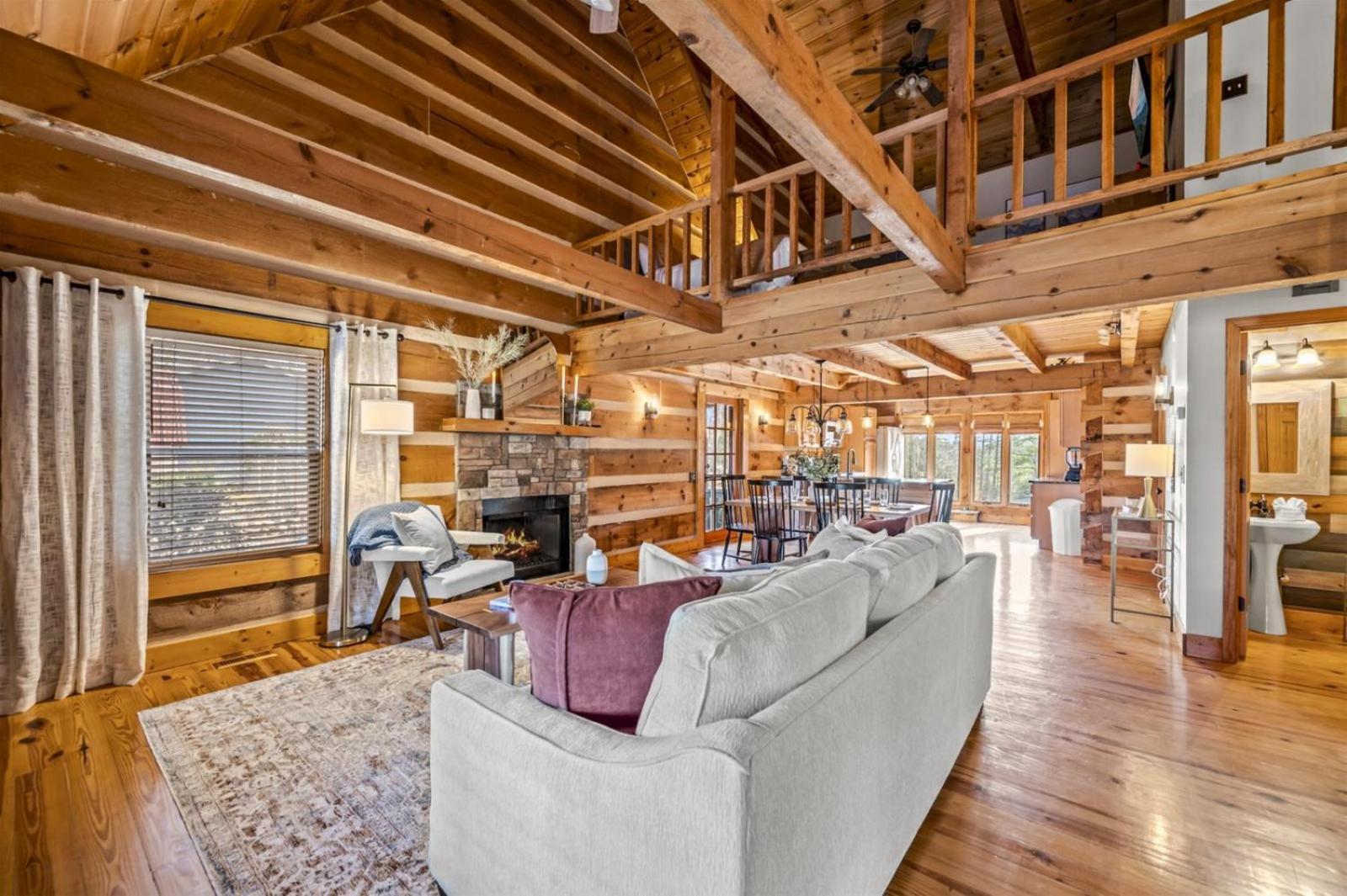 Hidden Star Hideaway-Blackberry Farm-Smoky Mtn Nat Park-Hot Tub- Fire Pit- Fenced Yard- Pet Friendly Walland Εξωτερικό φωτογραφία