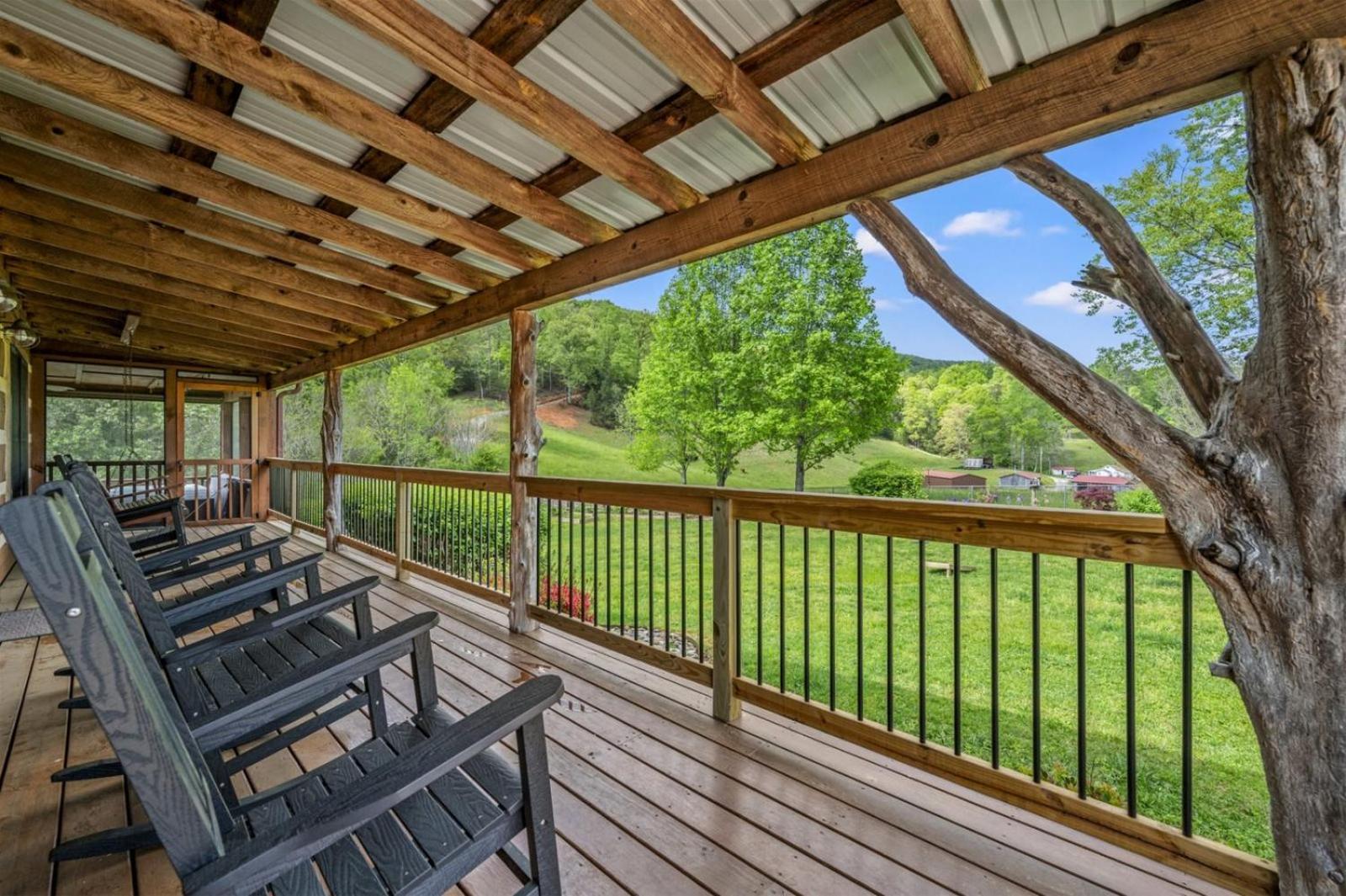Hidden Star Hideaway-Blackberry Farm-Smoky Mtn Nat Park-Hot Tub- Fire Pit- Fenced Yard- Pet Friendly Walland Εξωτερικό φωτογραφία